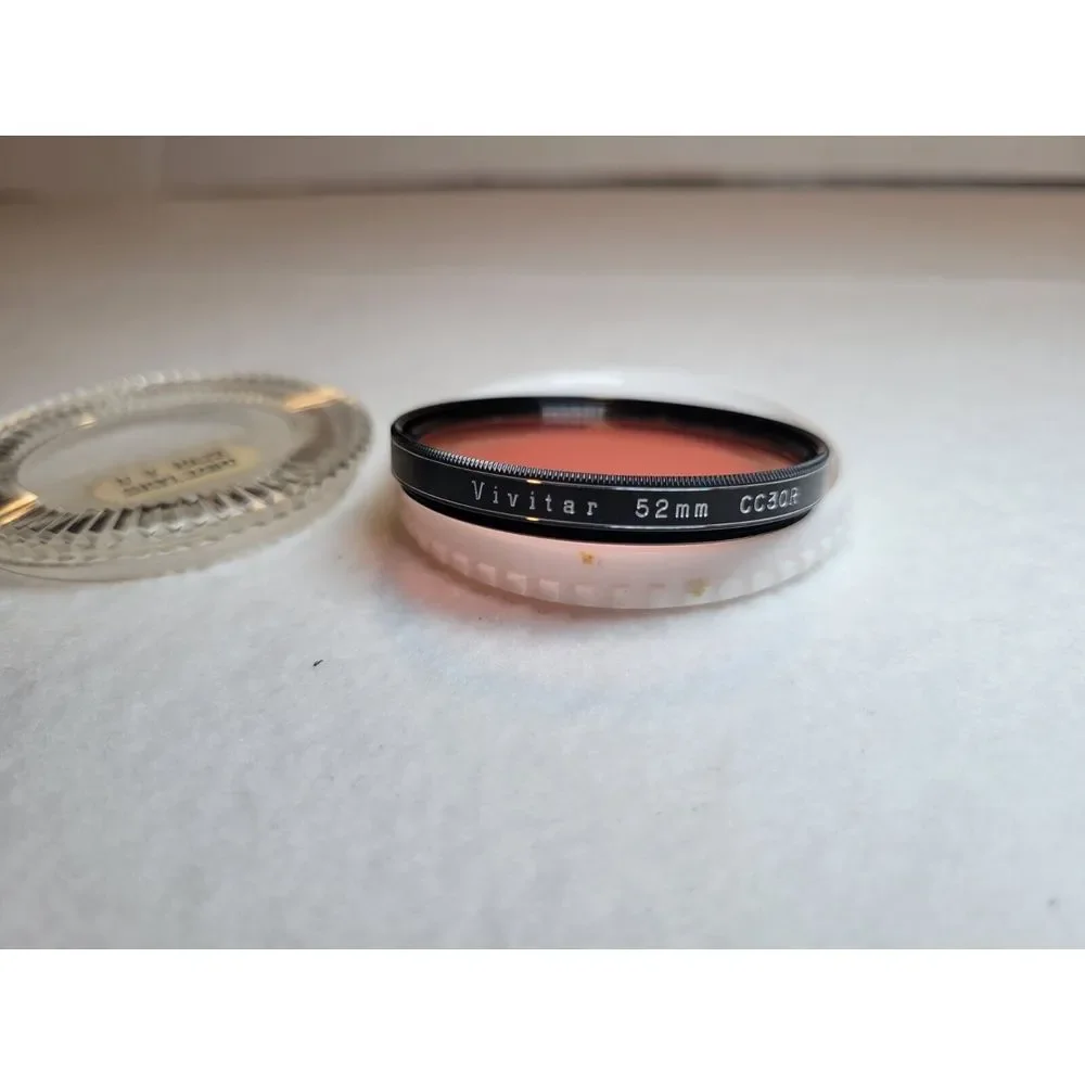 Vivitar CC30R 52mm UV Haze Skyline Lense